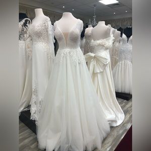 Wedding dress
